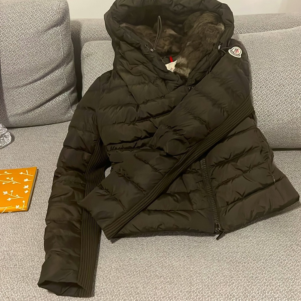 moncler hooded down jacket-Hood is made out of rabbit real fur